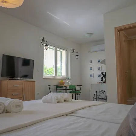 Apartment Woodgreen Studio 4*