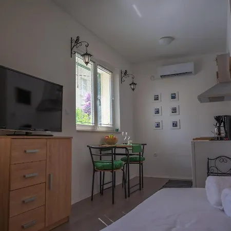 Woodgreen Studio 4* Sibenik