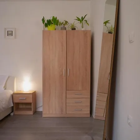 Apartment Woodgreen Studio 4* Sibenik